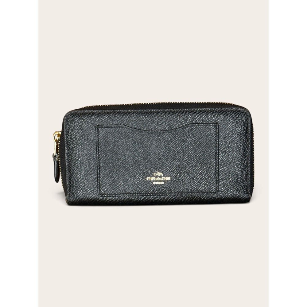 Coach Accordion Zip Wallet Black Crossgrain Leather Gold Hardware Long Wallet